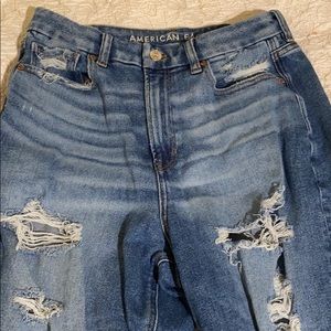 American Eagle Mom Jeans